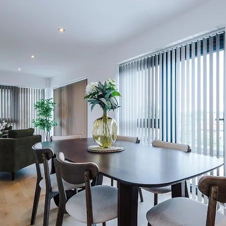 Apartamento - Penthouse Vibes, Roof Terrace 3 Bed Sleeps 6