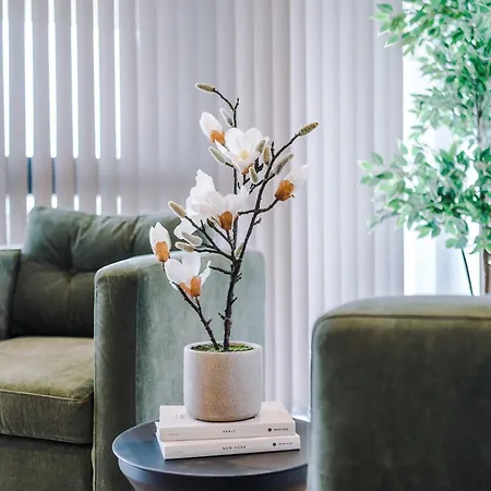 - Penthouse Vibes, Roof Terrace 3 Bed Sleeps 6