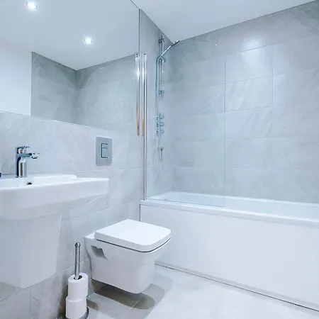 - Penthouse Vibes, Roof Terrace 3 Bed Sleeps 6 Apartamento