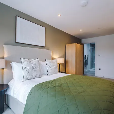 - Penthouse Vibes, Roof Terrace 3 Bed Sleeps 6 Apartamento *