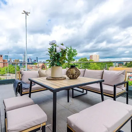 Appartement - Penthouse Vibes, Roof Terrace 3 Bed Sleeps 6 Leeds (West Yorkshire)