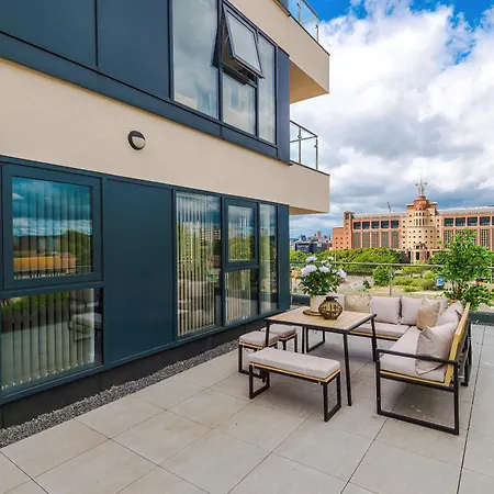 Appartement - Penthouse Vibes, Roof Terrace 3 Bed Sleeps 6