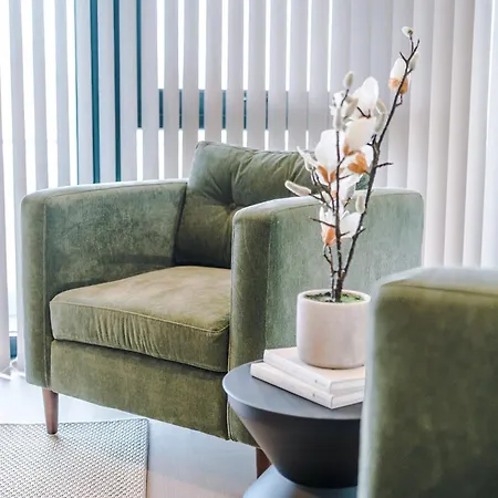 - Penthouse Vibes, Roof Terrace 3 Bed Sleeps 6 *