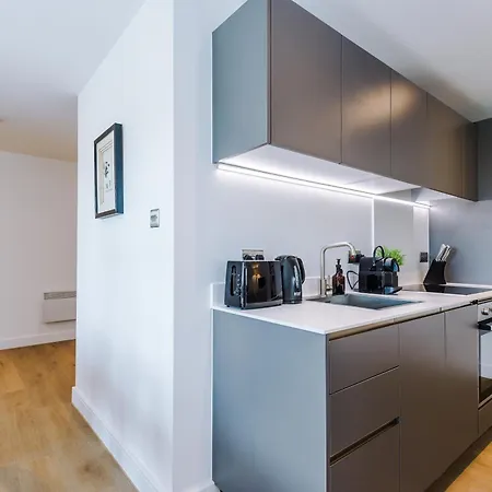 - Penthouse Vibes, Roof Terrace 3 Bed Sleeps 6 * 利兹