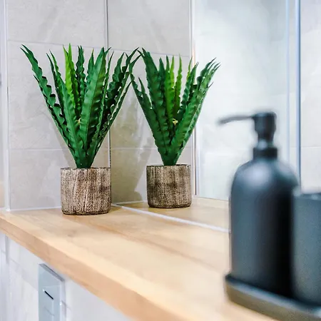 Lejlighed - Penthouse Vibes, Roof Terrace 3 Bed Sleeps 6 *