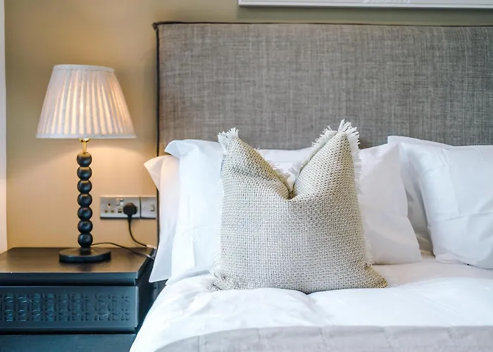 Апартаменти - Penthouse Vibes, Roof Terrace 3 Bed Sleeps 6 *