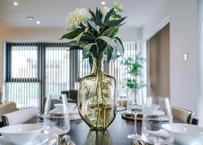 Апартаменти - Penthouse Vibes, Roof Terrace 3 Bed Sleeps 6 Лідс