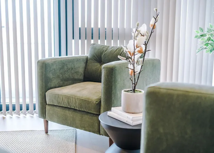 - Penthouse Vibes, Roof Terrace 3 Bed Sleeps 6 *