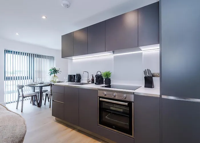 - Penthouse Vibes, Roof Terrace 3 Bed Sleeps 6 *